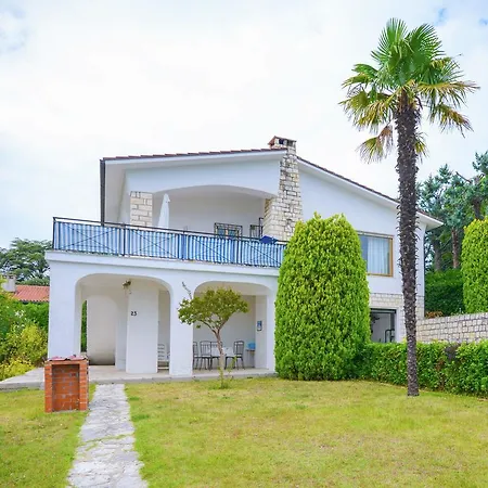 Villa Belvilla By Oyo Tulipano Numana